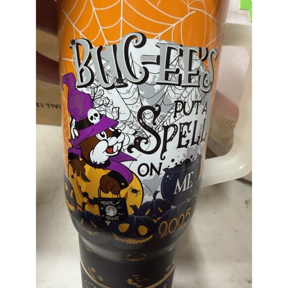 BUCEES Tumbler 40oz NEW HALLOWEEN "Put a Spell on Me" Glow in the Dark - Picture 6 of 6